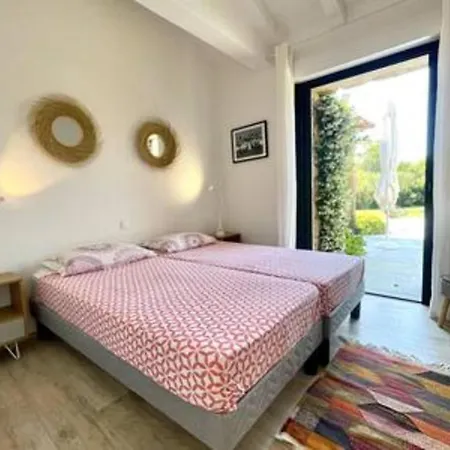 Vakantiehuis A Marina Di Fiori - 8 Pers *
