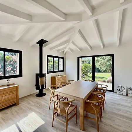 à Marina Di Fiori - 8 Pers Casa de Férias *