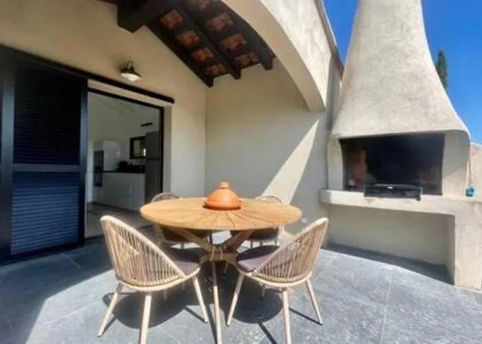 Vakantiehuis A Marina Di Fiori - 8 Pers