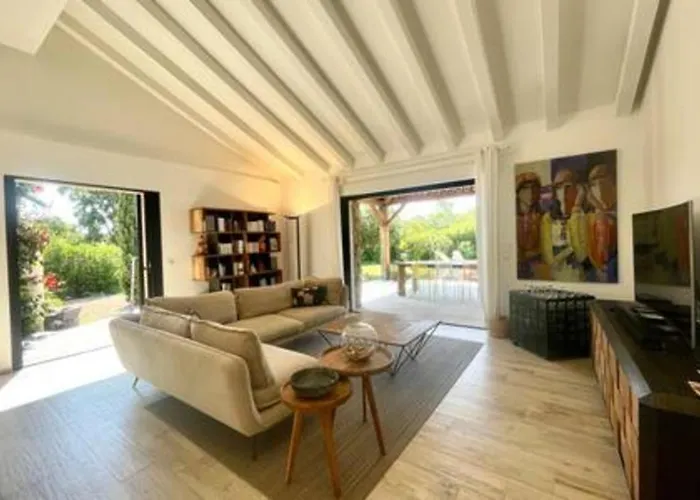 A Marina Di Fiori - 8 Pers *