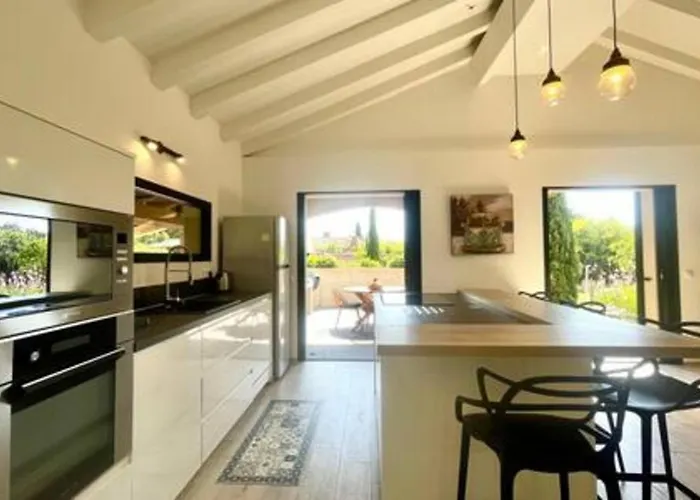 A Marina Di Fiori - 8 Pers Vakantiehuis